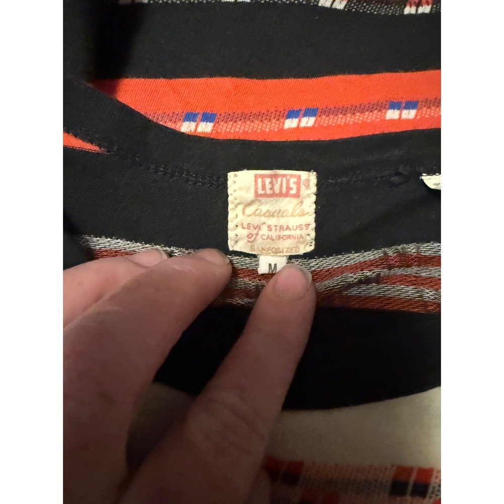 Vintage Levis Casuals of California Striped Pocket T-Shirt Black Orange Mens M L - Picture 4 of 5